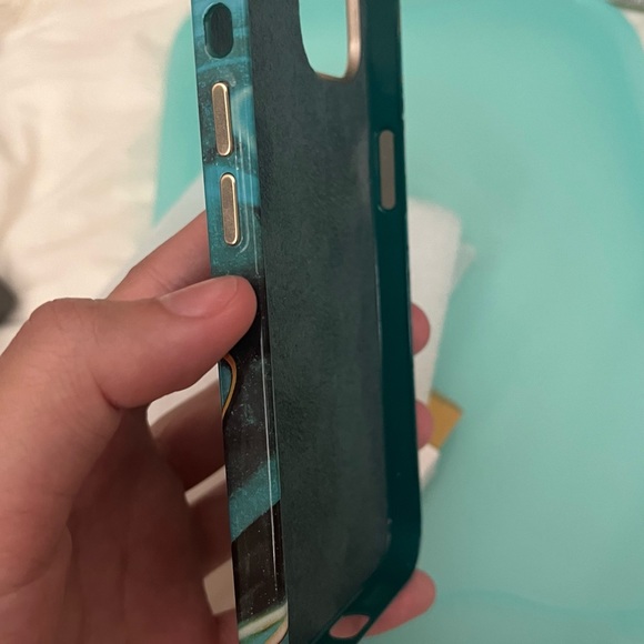 IPHONE 13 CASE - Picture 5 of 5